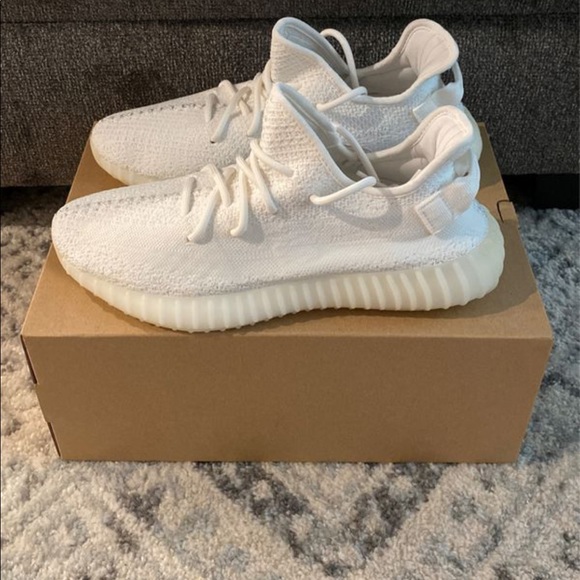 Yeezy boost 350 triple white NWT NEVER USED - Picture 3 of 6